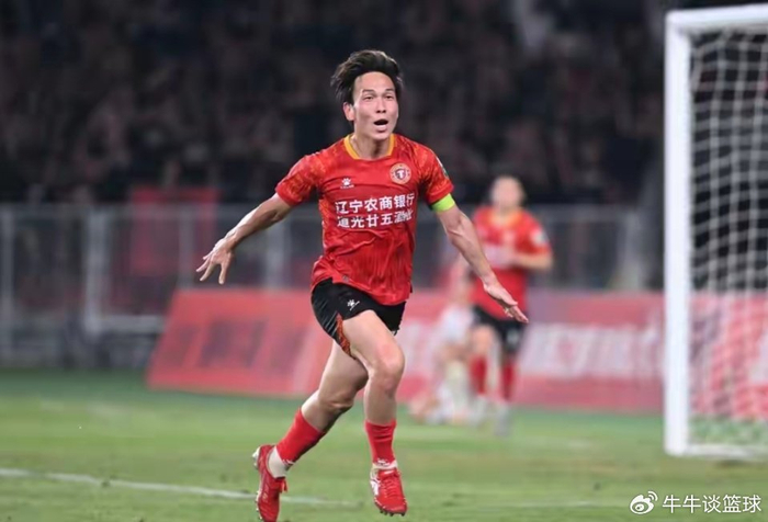 爱体育体育下载-大反转！已离队的邦本宜裕或重归辽宁铁人，延边龙鼎吃了“哑巴亏”|球迷|高层|合同|足球|驿站_新浪体育_新浪新闻