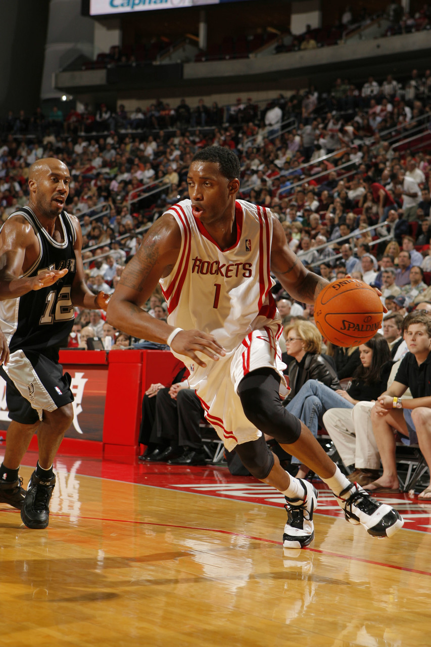 爱体育体育官网-麦迪：22连胜给了我争冠队的体验 我们天赋一般但凝聚力超强